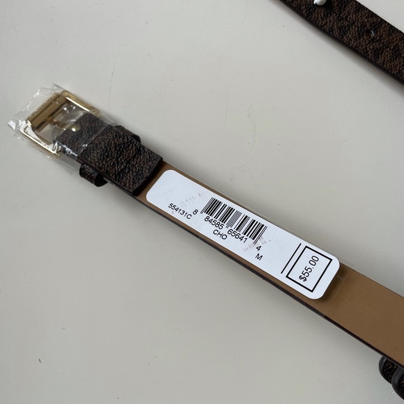 NWT MICHAEL MICHAEL KORS envelope style faux leather belt bag in brown - Picture 6 of 8